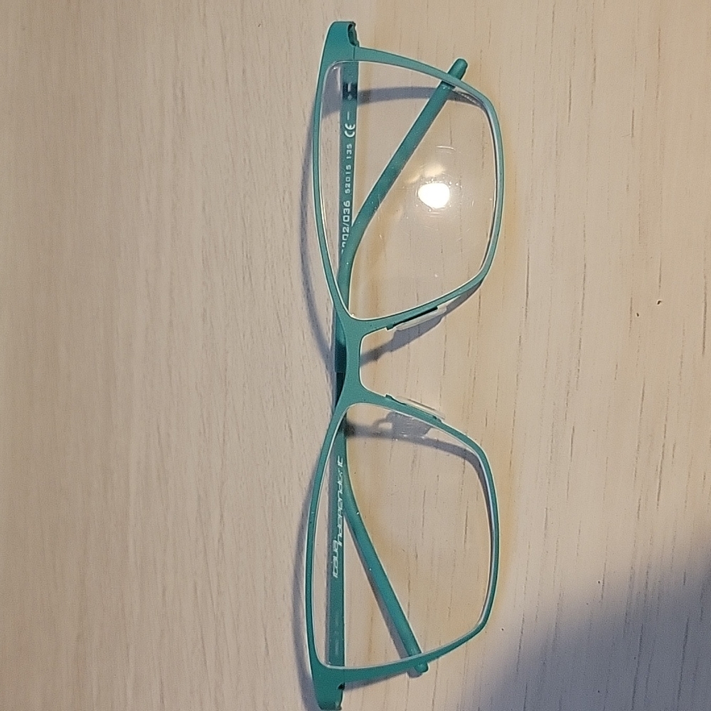 Italia independent designer glasses
